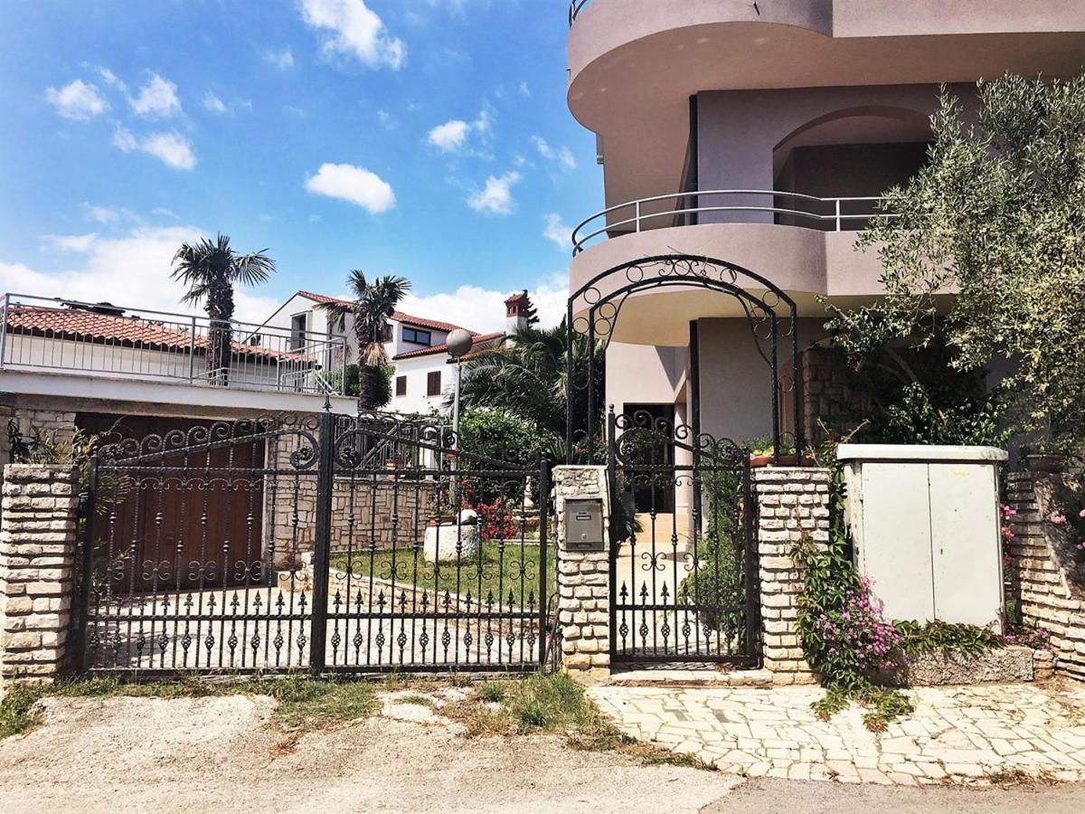 Apartments Ondamarina Medulin Exterior foto